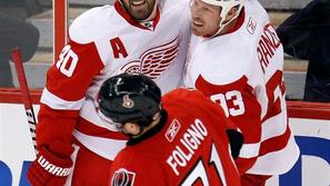 Zvezda večera v ligi NHL, Šved Johan Franzen, s petimi goli. (Foto: Reuters)