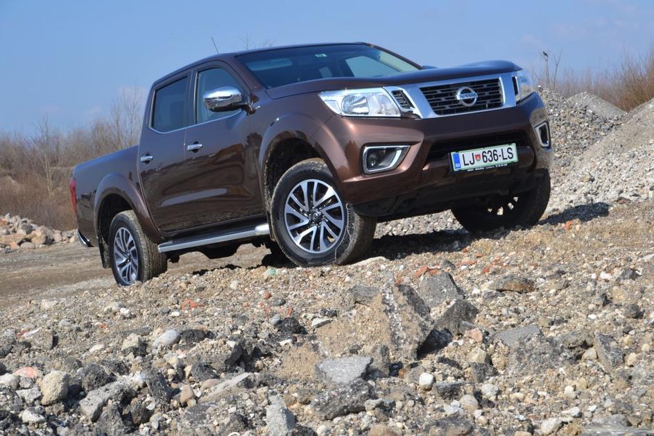 Nissan navara NP300