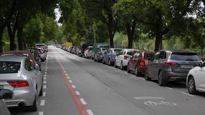 parkiranje v ljubljani, parkirišče, parkirnina