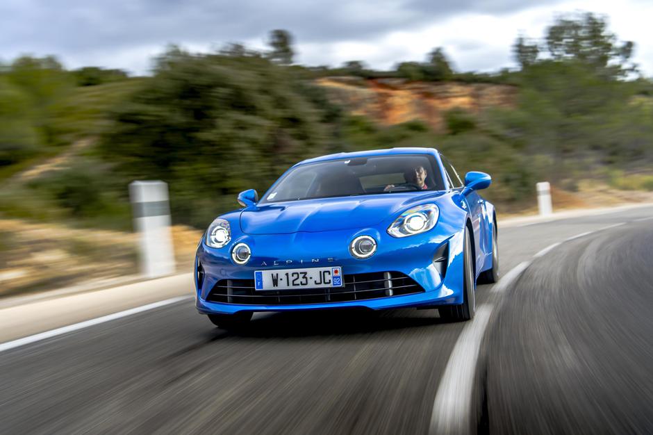 Alpine 110 | Avtor: Alpine