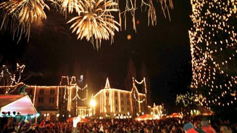 Vrhunec dogajanja je ognjemet z Ljubljanskega gradu, za katerega bomo letos odšt