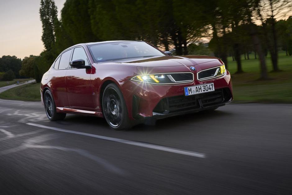 BMW serija 3 | Avtor: BMW/Wolfgang Groeger-Meier/Tom Kirkpatrick