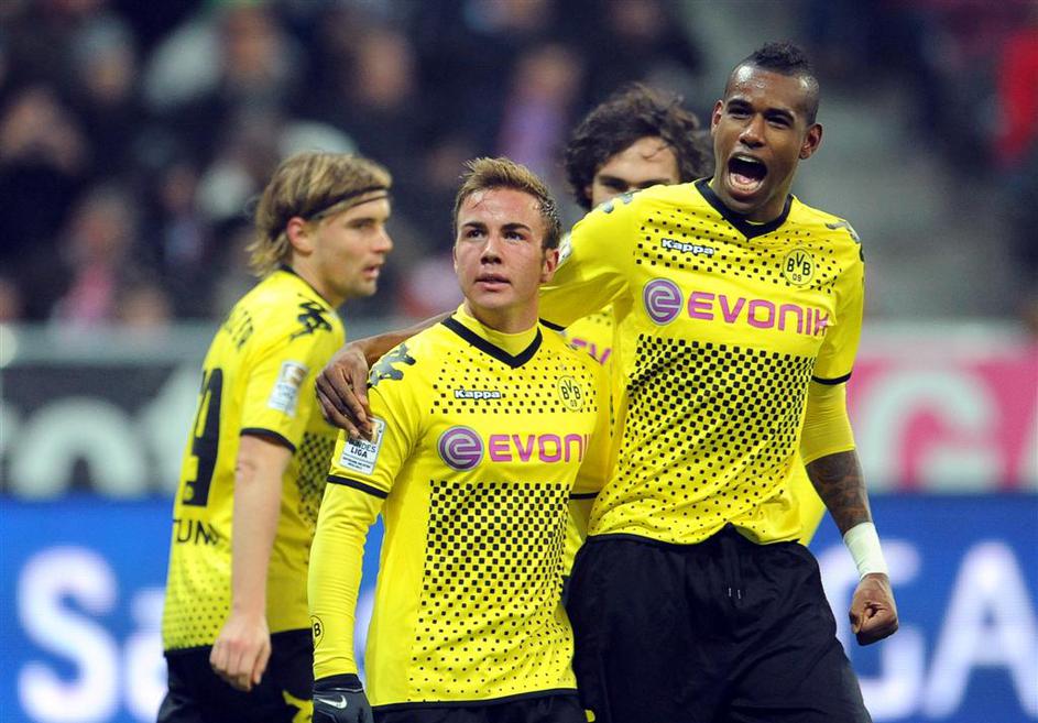 Bayern München Borussia Dortmund Bundesliga Götze Santana