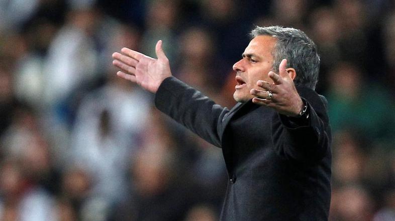 Mourinha so pri Uefi kaznovali. (Foto: Reuters)