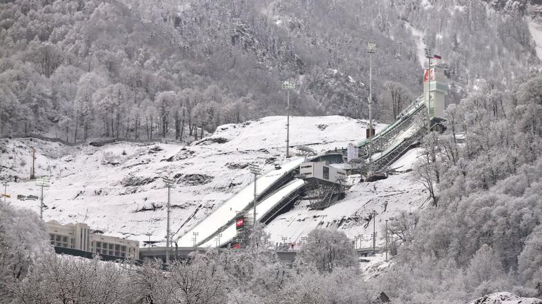 soči skakalnica sneg