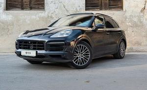 Porsche Cayenne 3.0T E-Hybrid Sport Chrono Pano Asistence SLO
