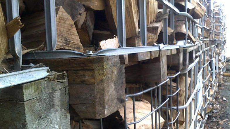 Z naložbami v ogrevanje z lesom naj bi Mirnska dolina postala energetsko neodvis