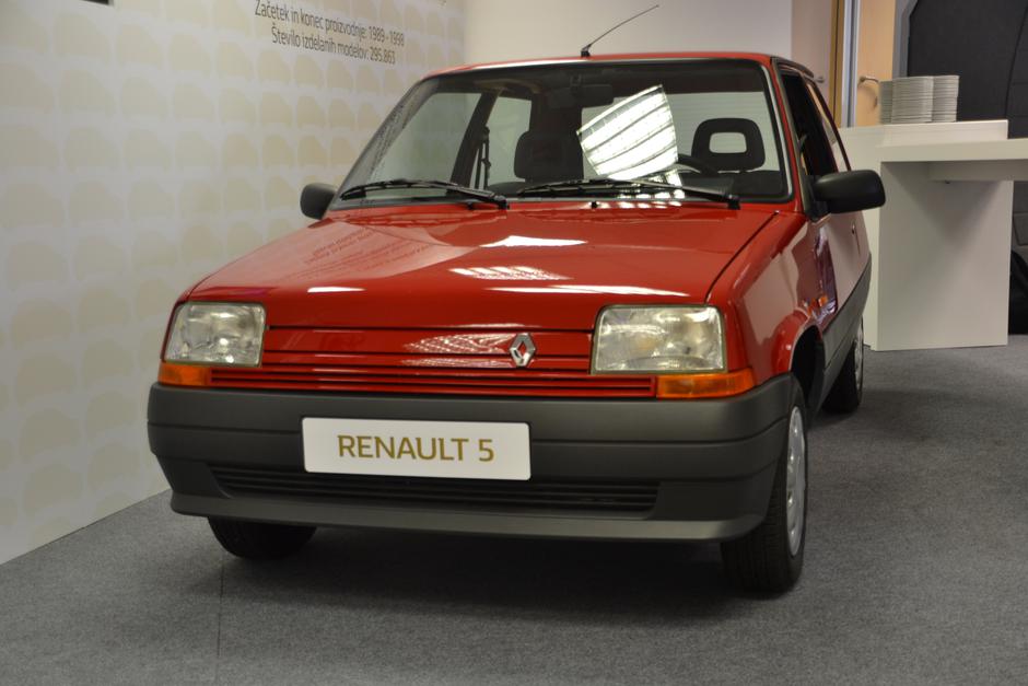 Revoz | Avtor: Gregor Prebil