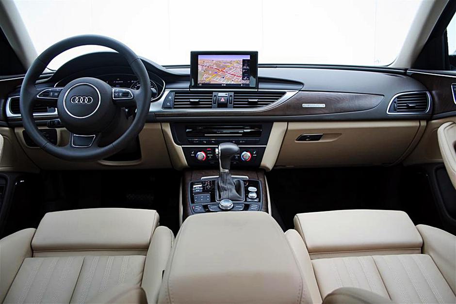 Audi A6 3.0 TDI quattro S-tronic | Avtor: Miha Pečoler