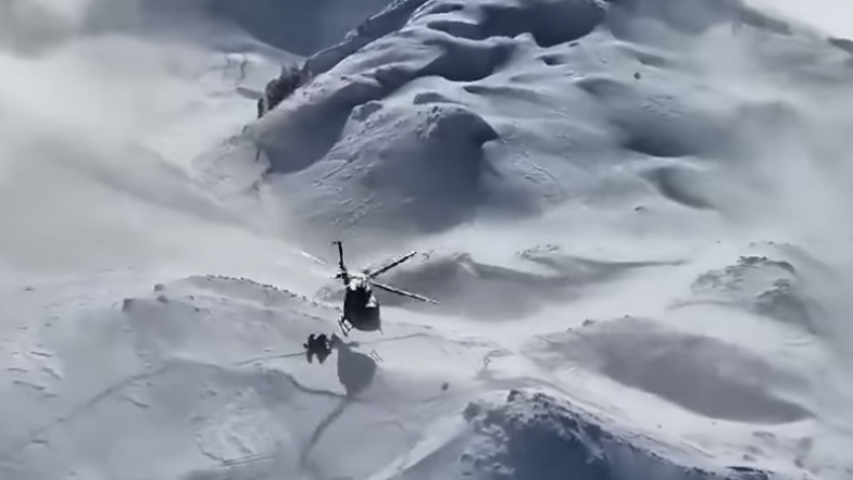 Reševanje izpod plazu na Bogatinovem sedlu