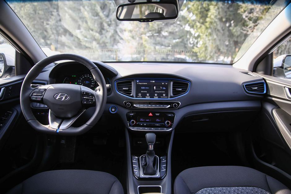 Hyundai Ioniq Plug-In Hybrid | Avtor: Saša Despot