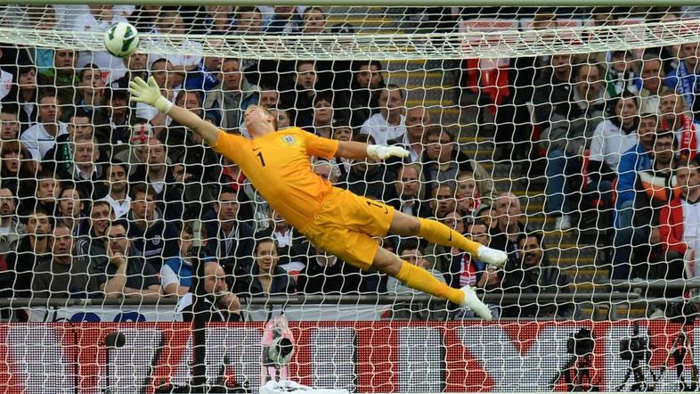 Hart Long Anglija Irska prijateljska tekma Wembley London