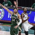 Giannis Antetokounmpo Kevin Durant Bucks Nets