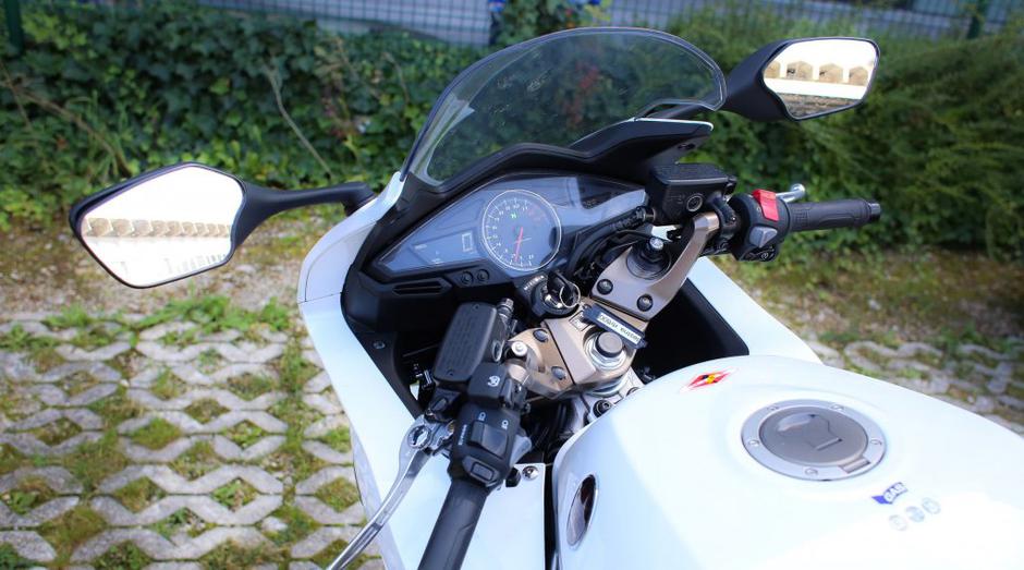 Honda VFR 800 | Avtor: Saša Despot