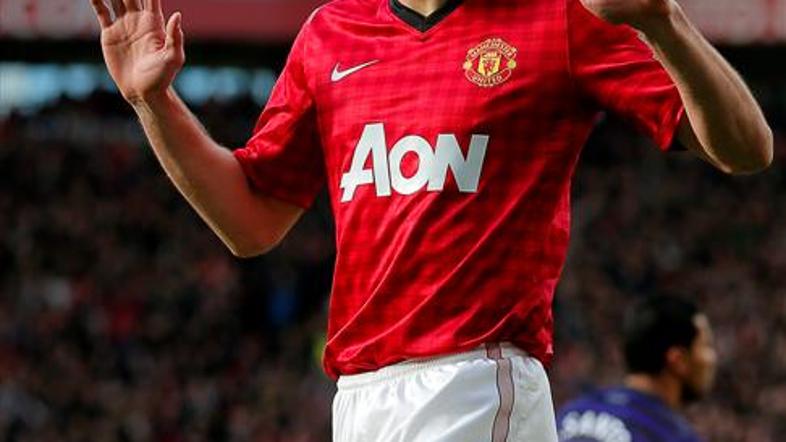 manchester united arsenal robin van persie