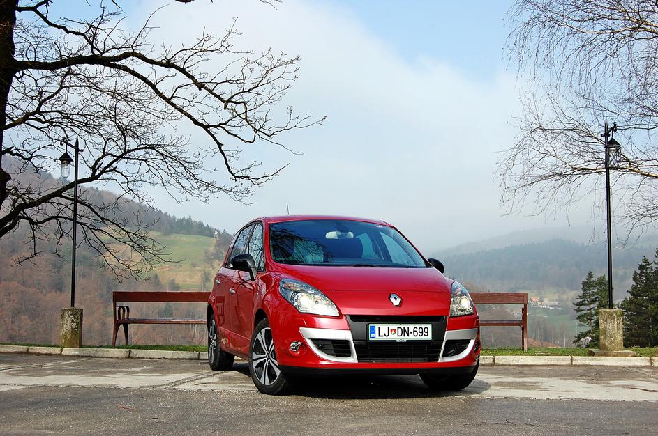 Renault scenic dCi 110 EDC Bose Edition