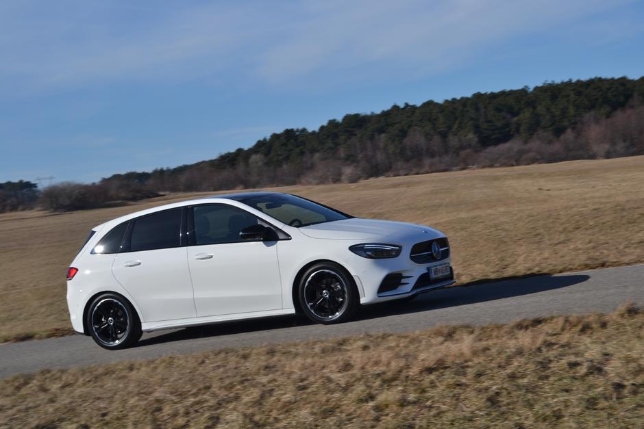 Mercedes-Benz razred B | Avtor: Gregor Prebil