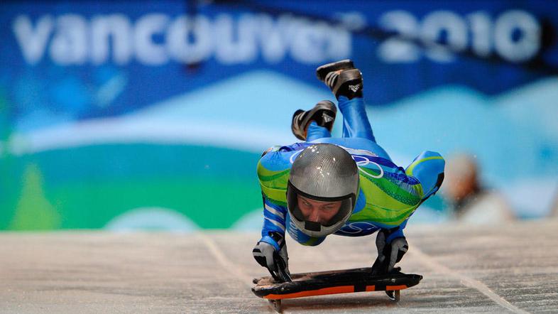 Anže Šetina na startu prve vožnje olimpijskega skeletona. (Foto: EPA)