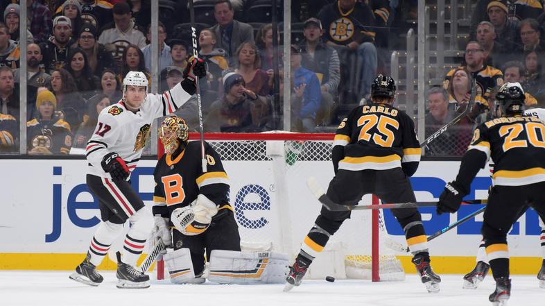 Bruins Blackhawks