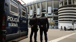 policija varnostniki santiago bernabeu