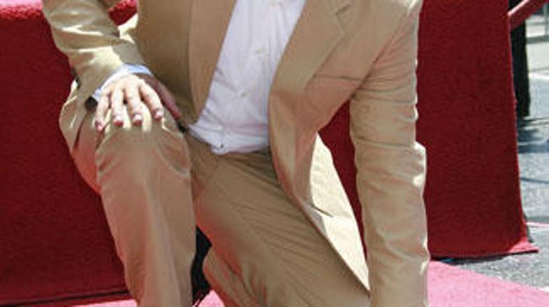 Damon niza nagrado za nagrado.