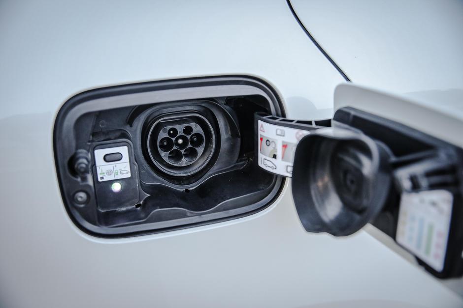 Renault Megane E-TECH | Avtor: Saša Despot