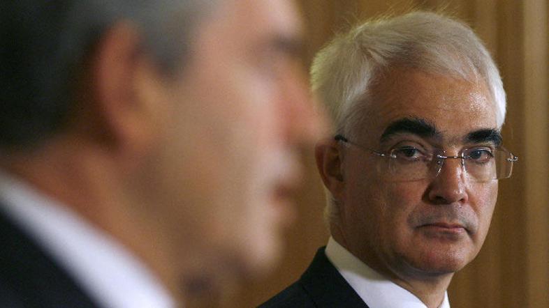Britanski premier in finančni minister, Gordon Brown in Alistair Darling
