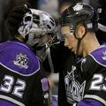 Jonathan Quick in Dustin Brown – vratar in dvakratni strelec za Kings. (Foto: Re