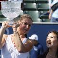 Dinara Safina je v Los Angelesu slavila drugo turnirsko zmago letošnje sezone in