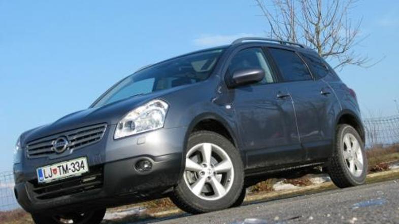 Bolj kot sedem sedežev pri qashqaiu +2 v ospredje stopa prostornejša in udobnejš