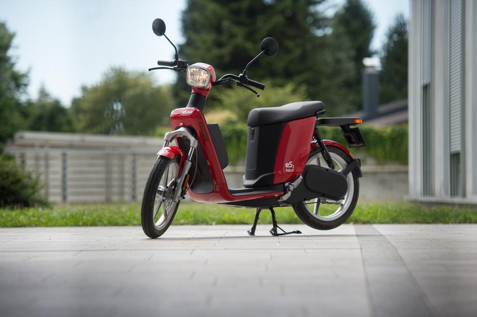 električni skuter Askoll eS2