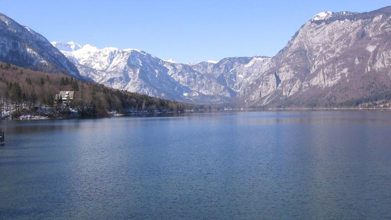 Z novim zakonom o TNP se bo sedež zavoda TNP z Bleda preselil v Bohinj, kar je b