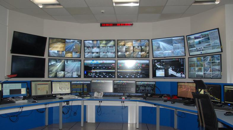 Darsov nadzorni center