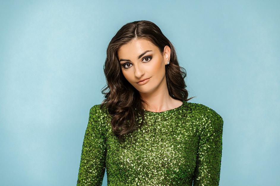 sanjski moški, Maja Grintal