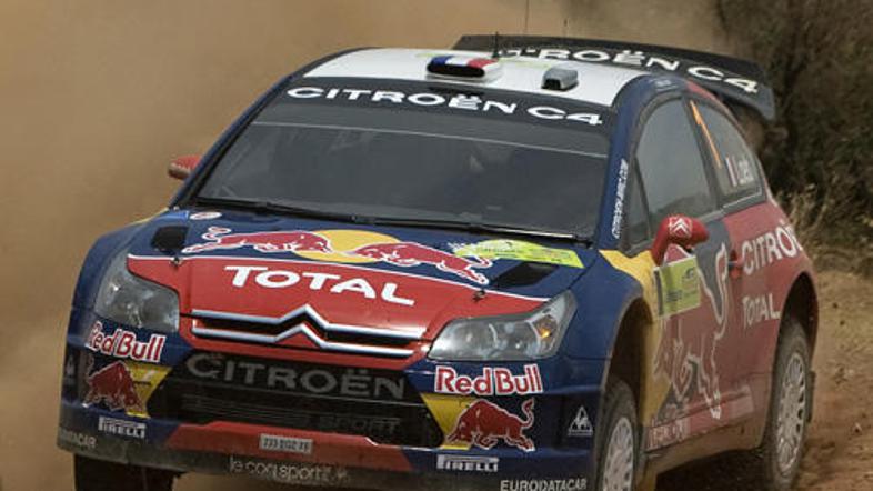 Sebastienu Loebu gre v Grčiji še vedno izvrstno.