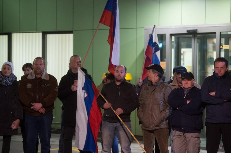 proti azilu | Avtor: Anže Petkovšek