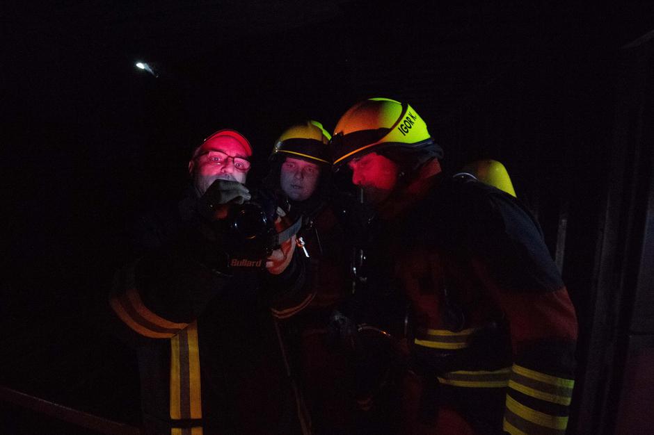 Toplotna kamera za pomoč pri iskanju izvora požara. | Avtor: Anže Petkovšek