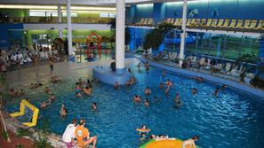 Atlantis, premiera, Niko