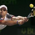 Andy Roddick je v četrtfinalu turnirja v Miamiju izločil Švicarja Rogerja Federe