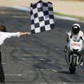 Jorge Lorenzo je prvi prevozil ciljno črto v Estorilu.