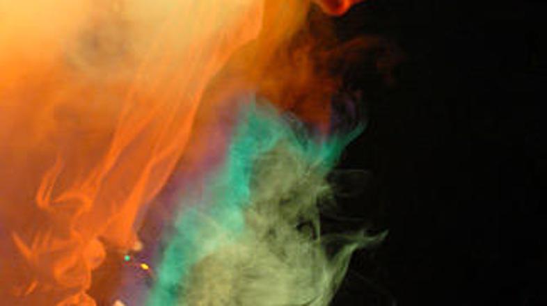 "Mojstri kitare se prepoznajo po tonu, frazi in lahkotnosti igranja. Za to pa je