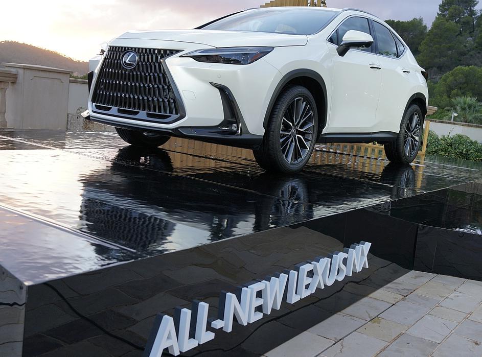 lexus NX