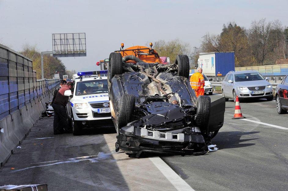 Slovenska strategija prometne varnosti predvideva, da v prometnih nesrečah ne sm