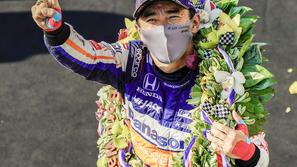 takuma sato