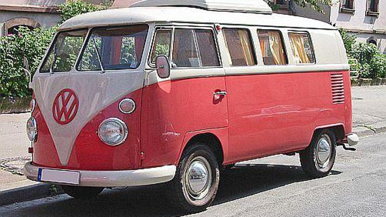 V 60 letih so izdelali pet generacij priljubljenega transporterja.