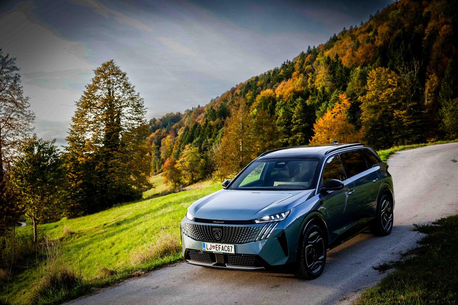 Peugeot 5008 AWD | Avtor: Saša Despot