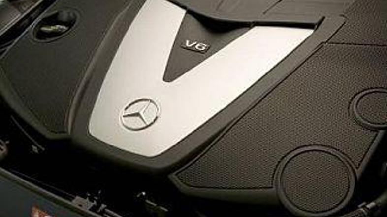 Konec leta 1997 so pri Mercedes-Benzu ponudili svoj prvi motor common rail v mod