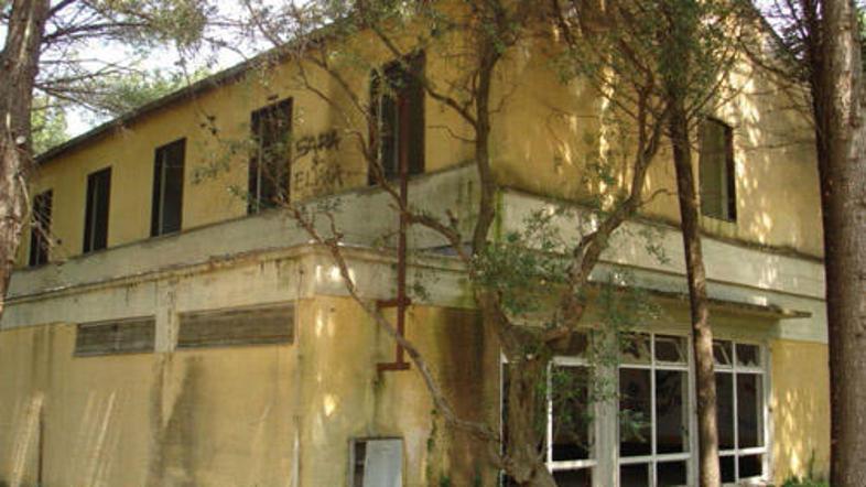 Dela bodo na zemljišču doma Snežnik začeli septembra.