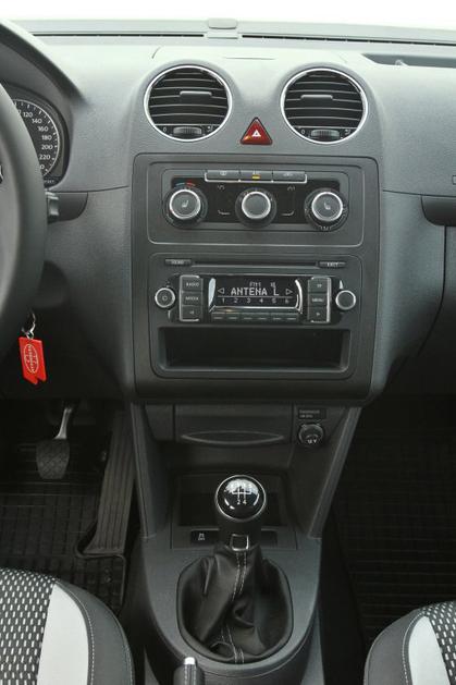 Volkswagen cross caddy