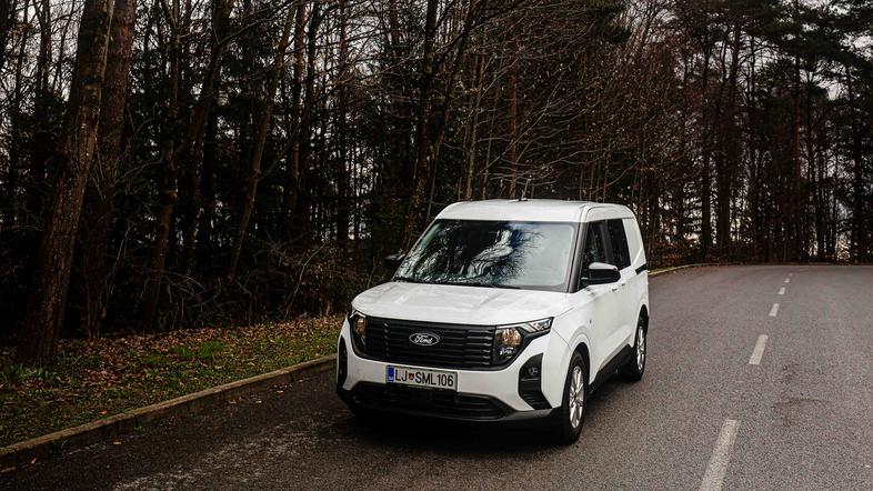 ford transit courier furgon